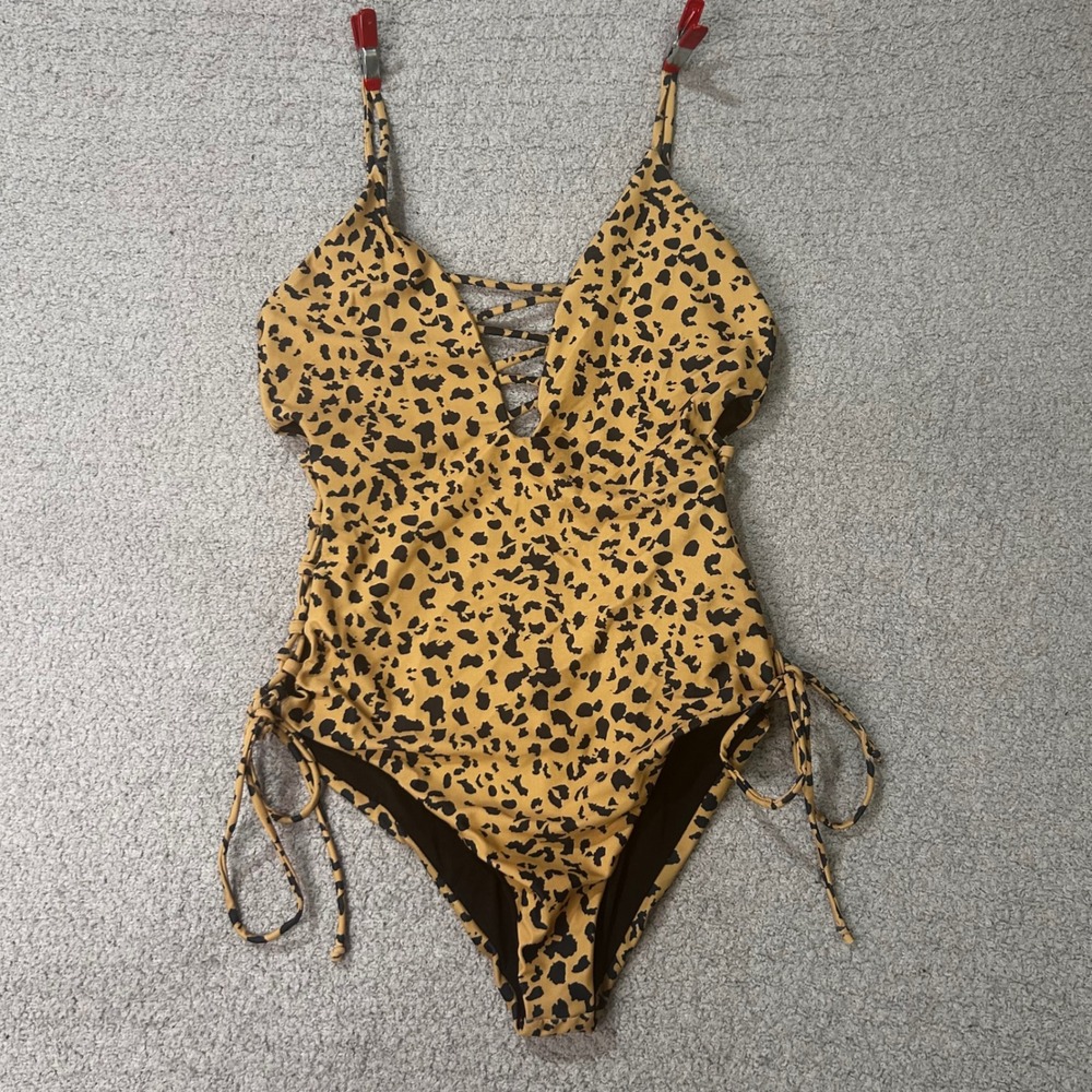 Byrds of Paradis Swimsuit One Piece Leopard M Tan Lace Up Beach Chic Tropical
